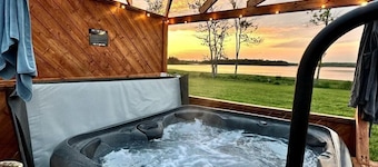 Getaways to the Canadian Countryside in this Lovely Dome Rental in Nova Scotia