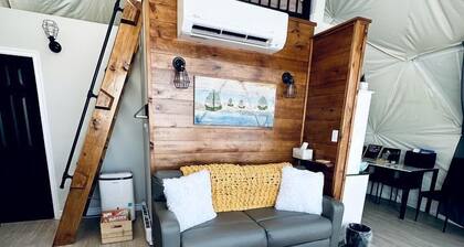 Nova Scotia Dome with Private Hot Tub for Relaxing Retreats in Antigonish, Canada