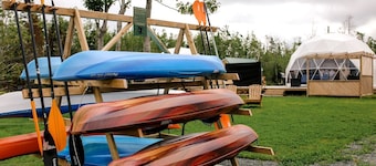 Nova Scotia Dome with Private Hot Tub for Relaxing Retreats in Antigonish, Canada