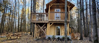 Unique Tree House Perfect for Families with BBQ in Callander, Ontario