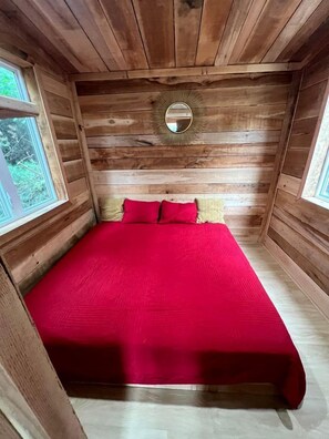 1 dormitorio y ropa de cama