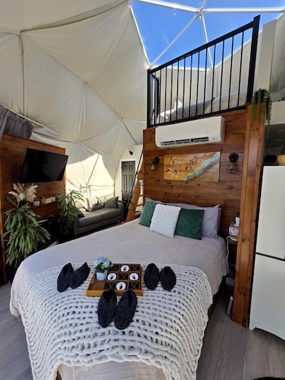 Cozy Dome Rental in Canada, for Romantic Weekends in Nature in Nova Scotia