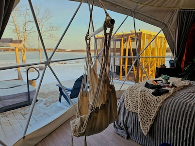 Cozy Dome Rental in Canada, for Romantic Weekends in Nature in Nova Scotia