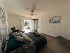 Room - "KazAlizés" Villa with Pool and Garden in Saint Leu (Saint-Leu)
