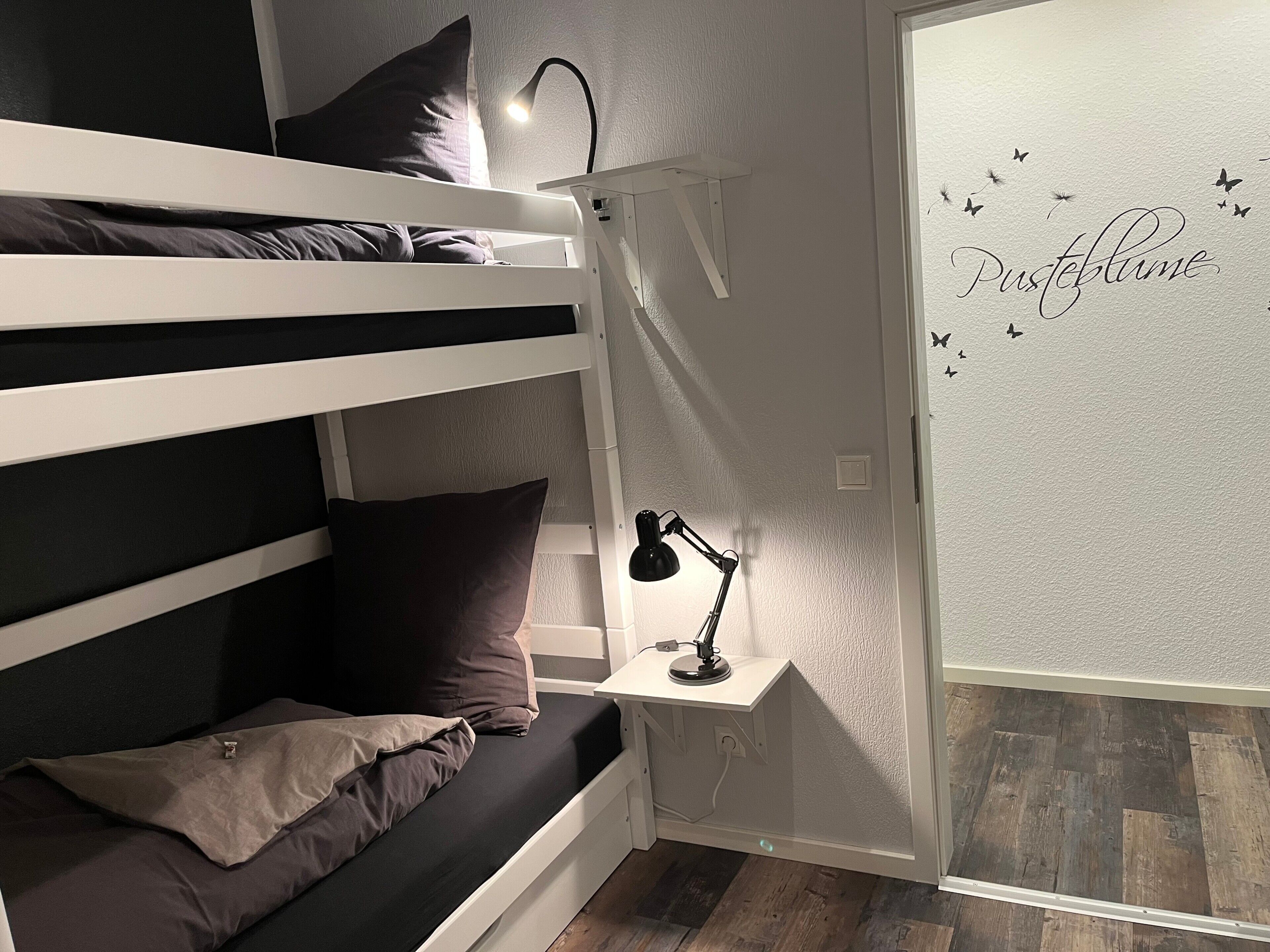 熨斗/熨衣板、WiFi、床单