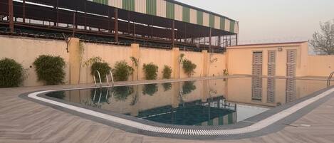 15 piscine all'aperto