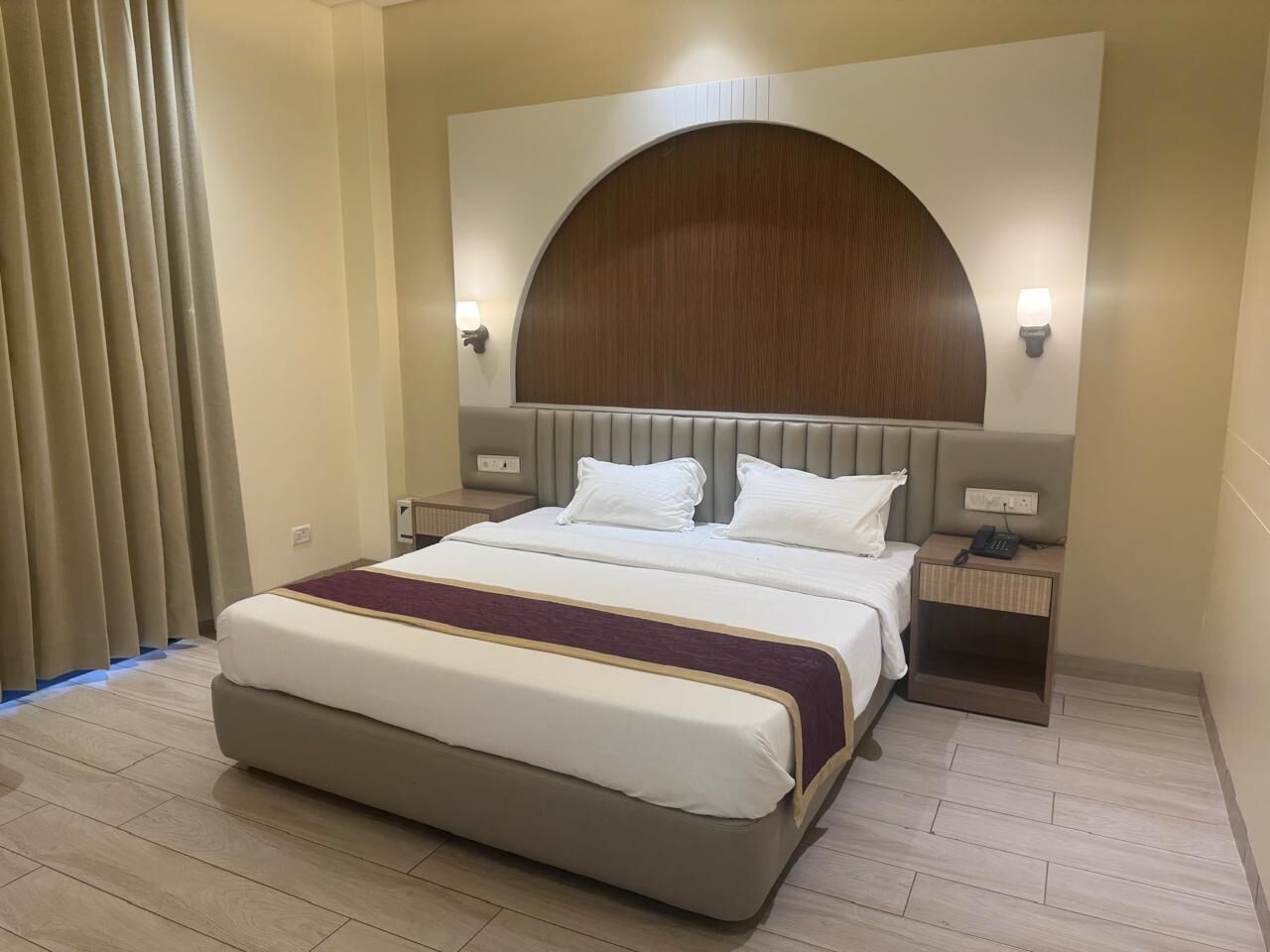 Quarto standard, vista para o parque | Escrivaninha, Wi-Fi de cortesia