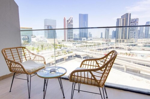 Bloomfields Cozy Stu in Al Maryah