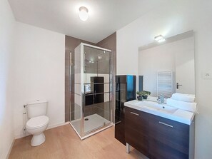 Bathroom - Domaine de l'Androne by Interhome (Arcachon)