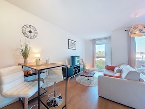 TV - Domaine de l'Androne by Interhome (Arcachon)
