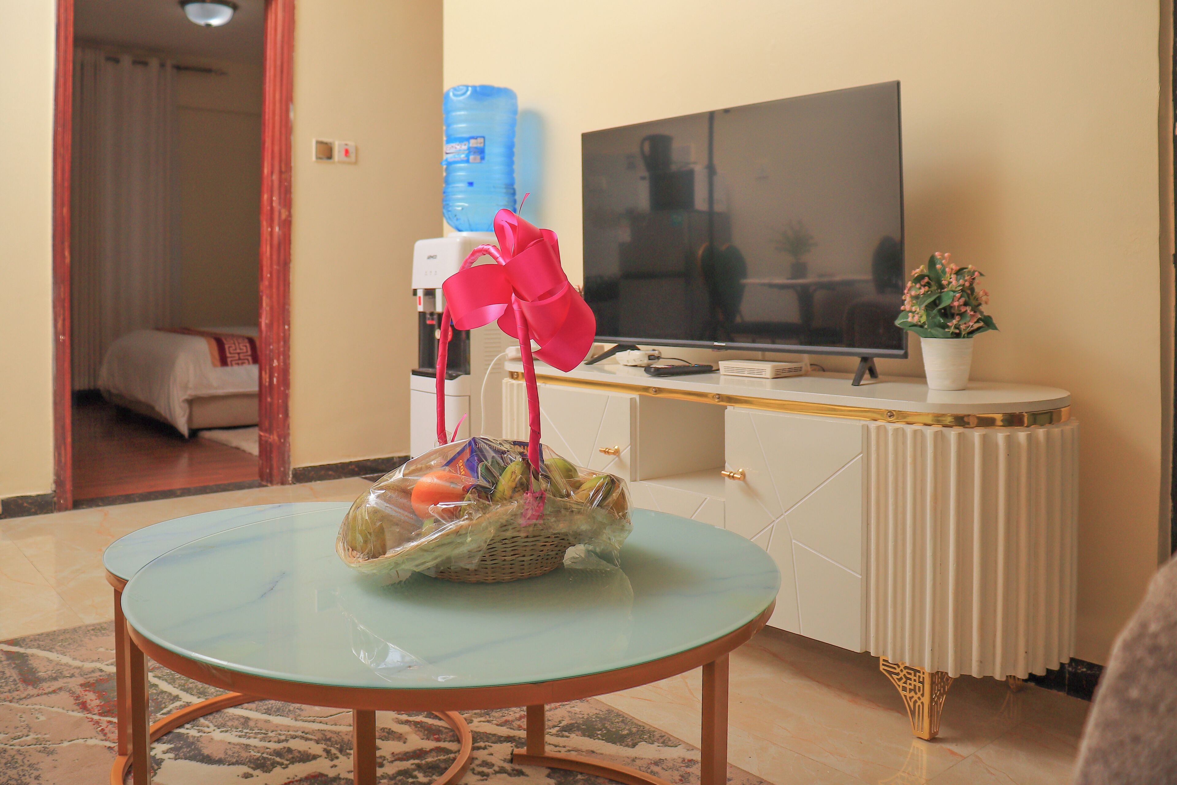 Standard Studio Suite, Balcony, City View | Desk, laptop workspace, iron/ironing board, free WiFi