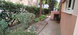 Niet-geclassificeerde afbeelding, 3 van 14, knop