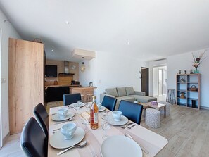 Dining - Le Logis by Interhome (Saint Augustin)