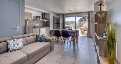 Gßte « Villa athena » avec piscine partagée, terrasse privée et Wi-Fi