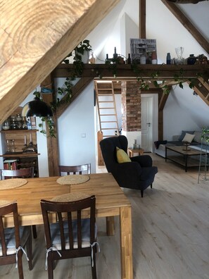 Interior - Apartment 'Lale' with Lake View, Shared Terrace and Wi-Fi (Wustrow)