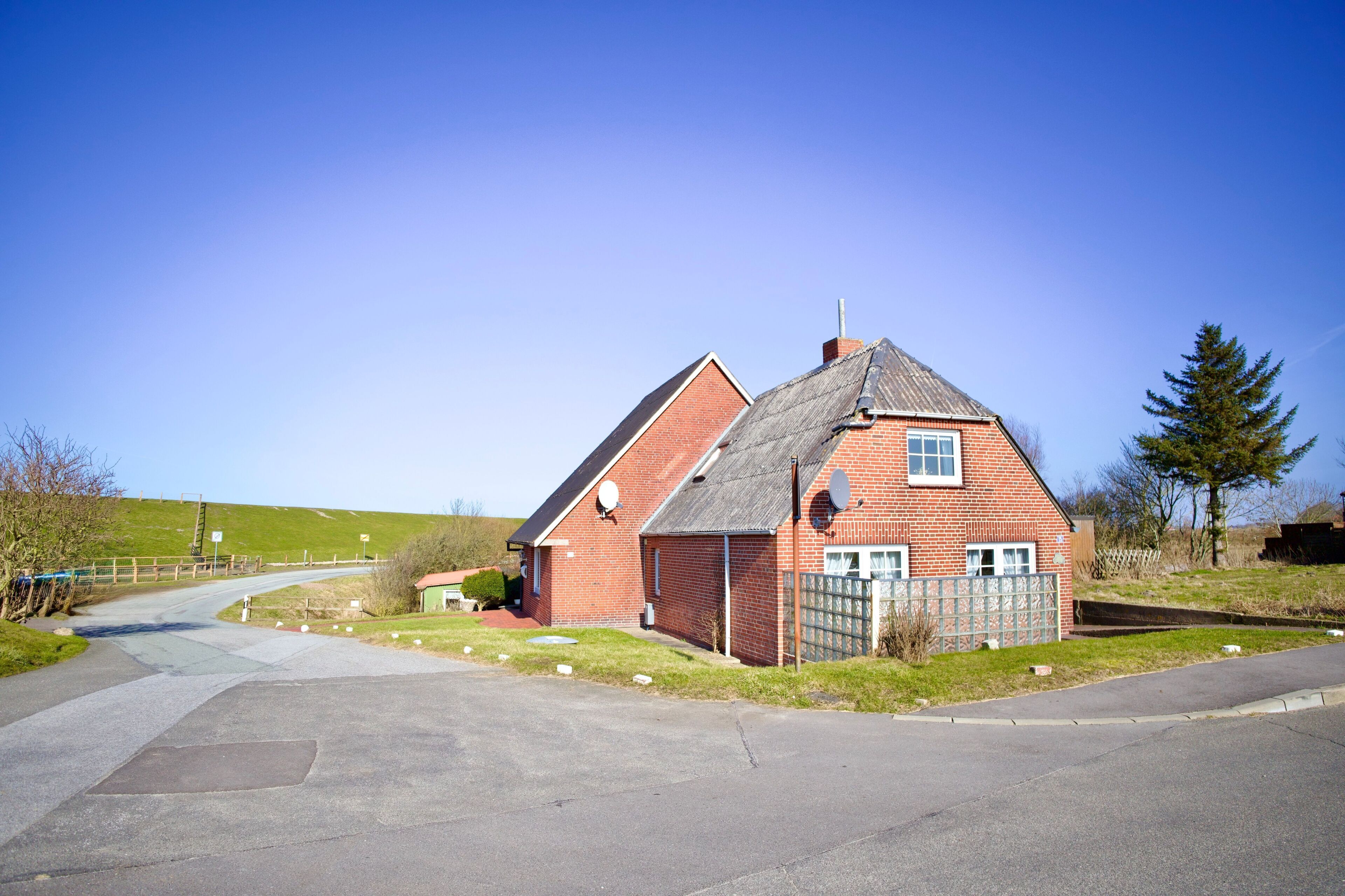 Herzlich Willkommen im Haus Eri!