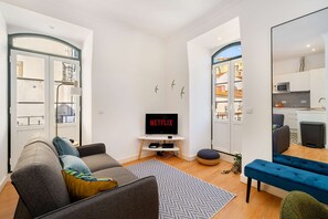 TV - The Bica Hideout – Historic & Central (Lisbon)