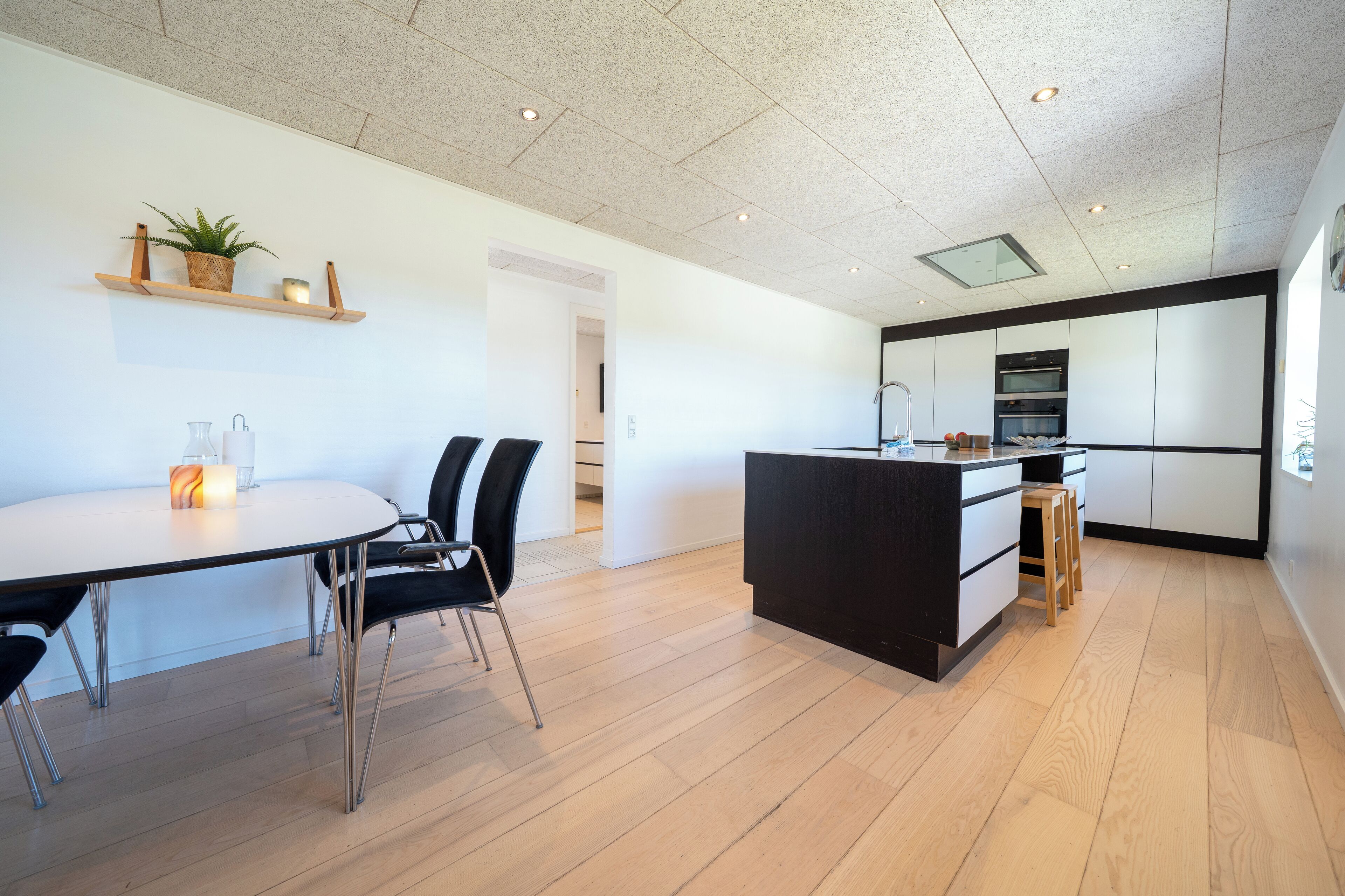 Cottage, 5 Bedrooms, Pets Allowed, Garden Area | Dining