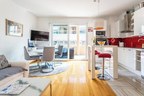 Imagen sin descripción, 5 de 28, botón