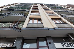 Front of property - notaMI - Welcome Darsena (Milan)
