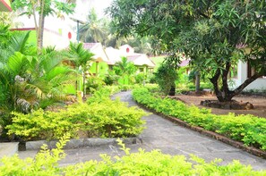 Property grounds - Sunny's Serenity Resort (Gokarna)