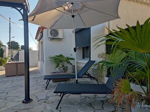 Terrace/patio - LA VILLA DE LLEA (Bandol)
