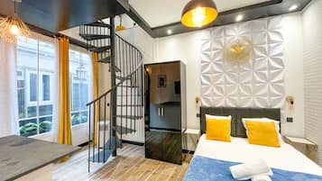 Een strijkplank/strijkijzer, gratis wifi, beddengoed