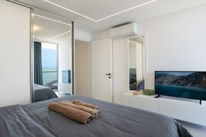 Iron/ironing board, WiFi, bed sheets - Luxury  Duplex Sea View (Durrës)