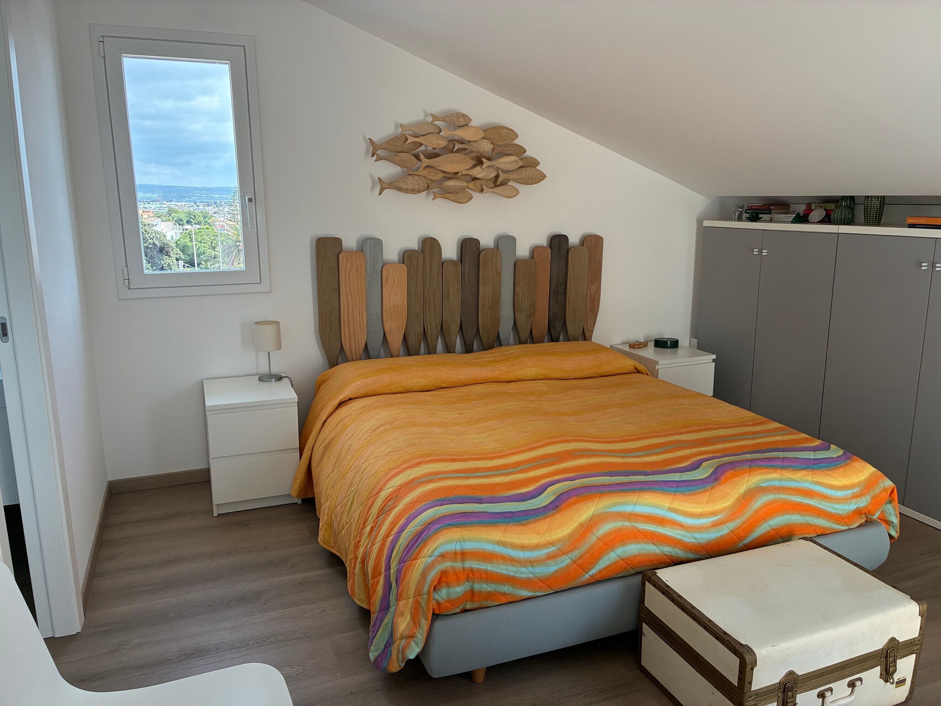 Fer et planche à repasser, draps fournis