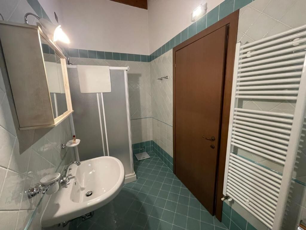 Studio, Patio, Partial Lake View | Bathroom