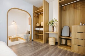 Basic Suite, City View - Royalites Vinhomes Skylake Hanoi (Nam Tu Liem)