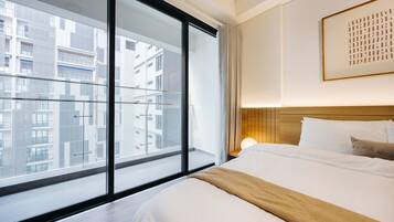 Desk, iron/ironing board, free WiFi