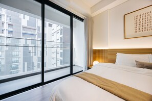 Basic Suite, City View - Royalites Vinhomes Skylake Hanoi (Nam Tu Liem)