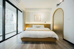 Unclassified image, 4 of 8, button - Royalites Vinhomes Skylake Hanoi (Nam Tu Liem)