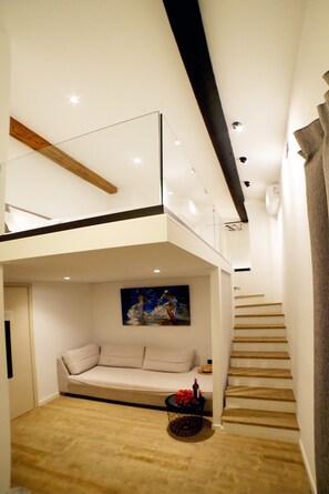 Interior - Art Studios Room 103, Maisonette with Garden View, Gialova - Navarino (Gialova)