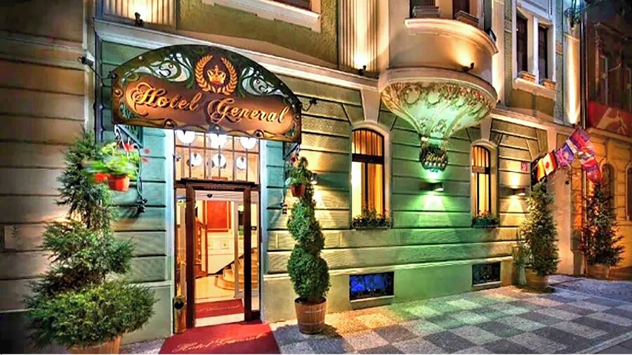 Hotel General