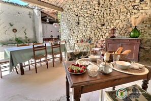 Restauration extérieure