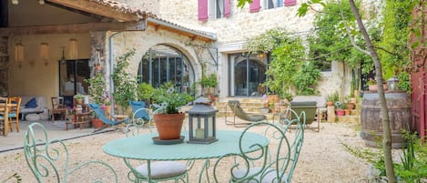 Restauration en plein air