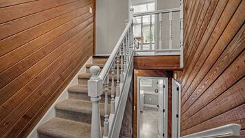 House, Multiple Beds, Patio, Garden View (Donner Lake Delight) | Living area