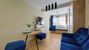 Apartment (34) | Living area | Flat-screen TV - Sun & Snow Perłowa Przystań II (Kołobrzeg)