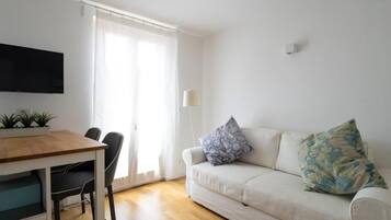 Deluxe-Apartment, Meerblick | Wohnbereich