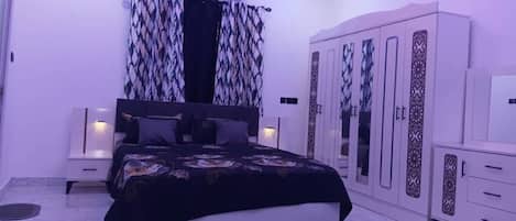 1 bedroom, iron/ironing board, WiFi