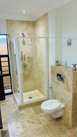 Nicht klassifiziertes Bild, 5 von 12, Schaltfläche