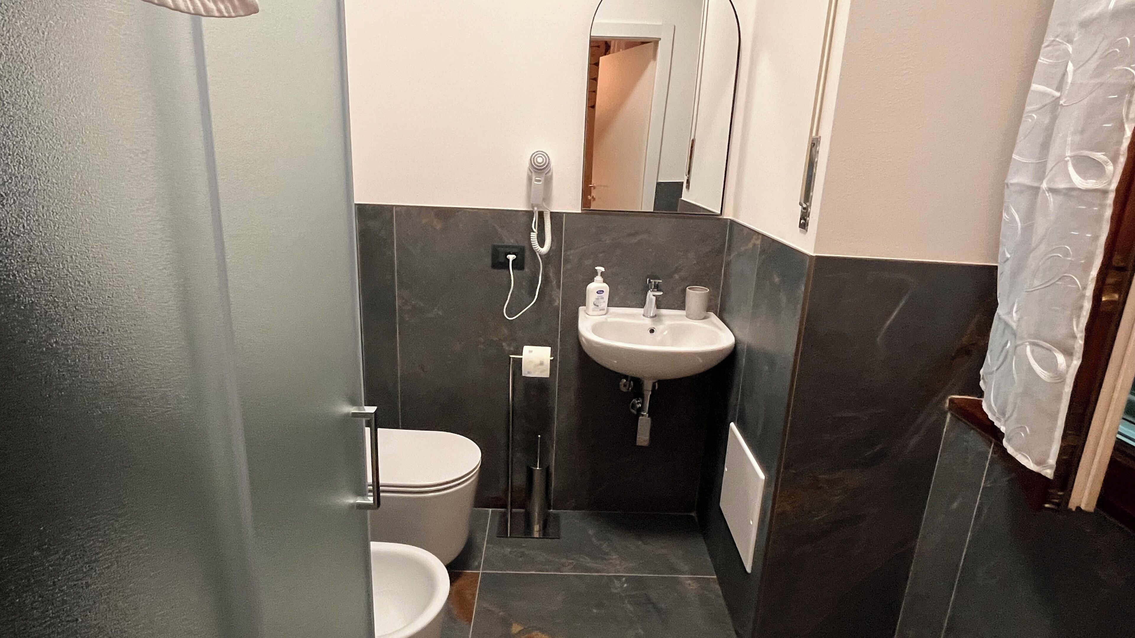 Standard Double or Twin Room | Free WiFi