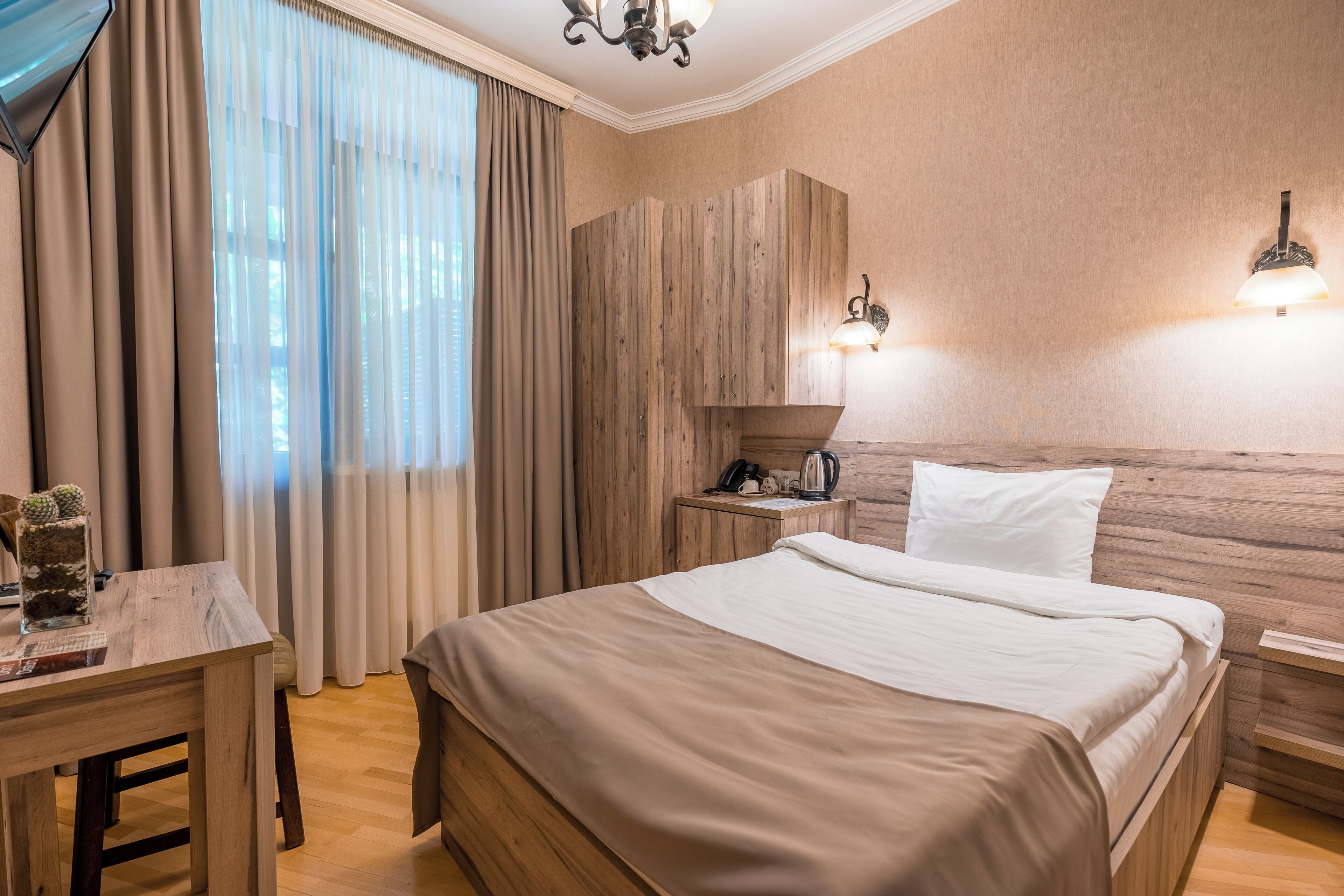 ห้องคอมฟอร์ทซิงเกิล, ระเบียง