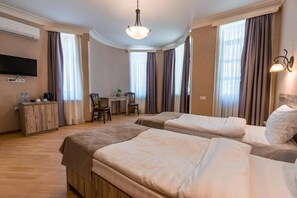 Room - Hotel Imperial (T'bilisi)