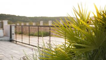 Villa (FourBedroom Villa with heated pool) | Property entrance