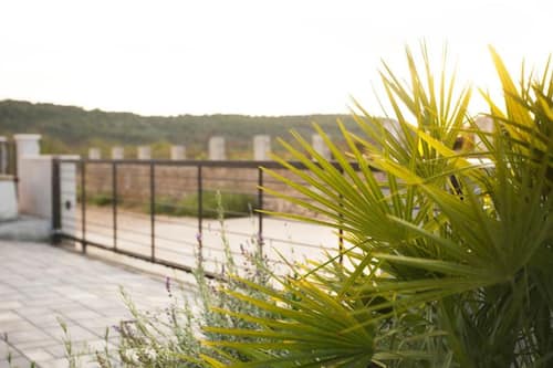 Villa (FourBedroom Villa with heated pool) | Entrada al alojamiento