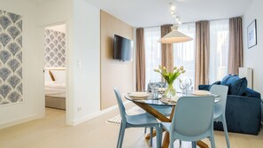 Apartment (114) | In-room dining - Apartamenty Sun & Snow West Park (Kołobrzeg)