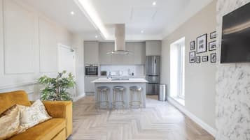 Luxury Apartment | Living area
